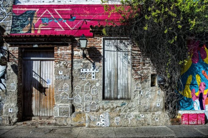 Cartagena: Getsemani Highlights and Graffiti Walking Tour - Meeting Point and Directions