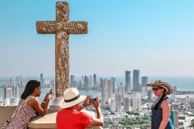 Cartagena: Guided Tour, With La Popa Convent, and San Felipe - Cartagena City Tour