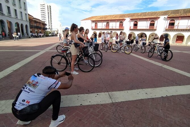 Cartagena: Historical, Cultural and Graffiti Bike Tour - Booking and Practical Information