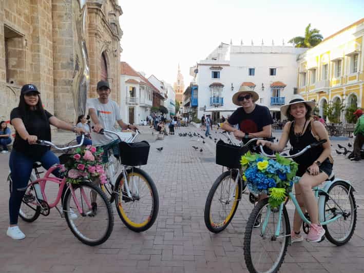 Cartagena: Historical, Cultural and Graffity Bike Tour - Participant Restrictions