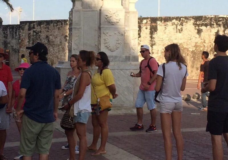 Cartagena: History & Architecture - Language and Group Size