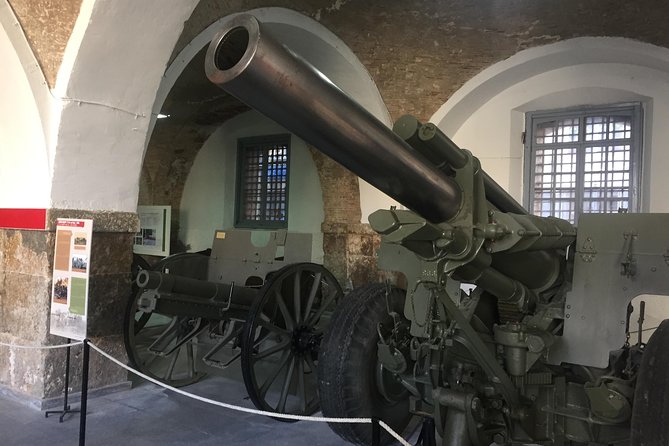 Cartagena in Times of War - Military Fortifications and Defenses