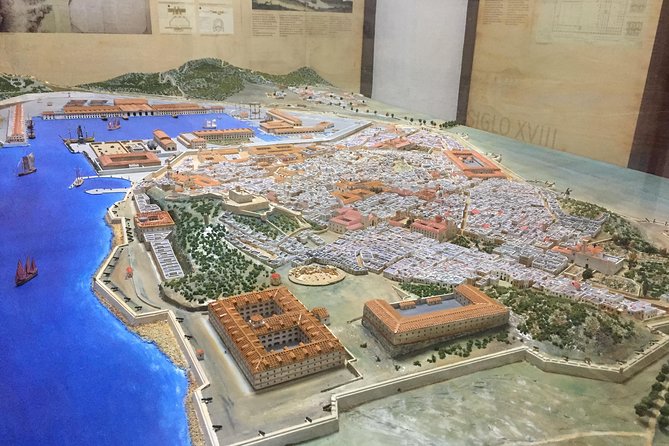 Cartagena in Times of War - Civilian Life During Wartime