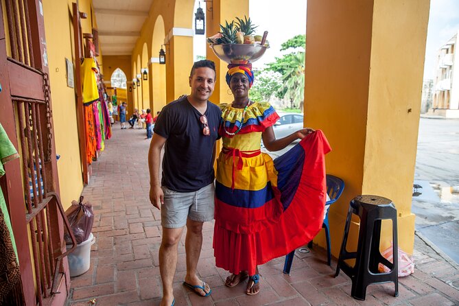 Cartagena Instagrammable History - Pricing and Group Size