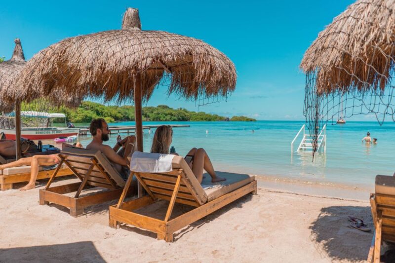 Cartagena: Islabela Islands Boat Trip With Lunch & Cocktail - Key Points