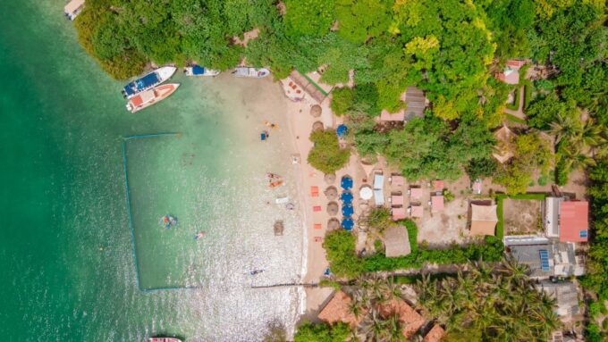 Cartagena: Islabela Islands Boat Trip With Lunch & Cocktail - Sustainable and Scenic Experience