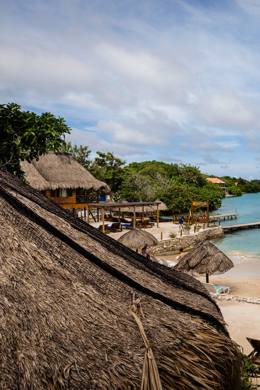 Cartagena: Island of the Sun, Lunch, Swimming Pool, and Children's Area - Key Points