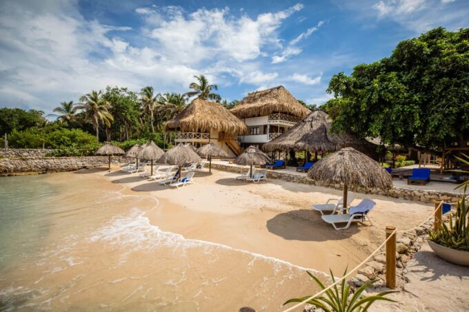 Cartagena: Island of the Sun, Lunch, Swimming Pool, and Children's Area - Frequently Asked Questions