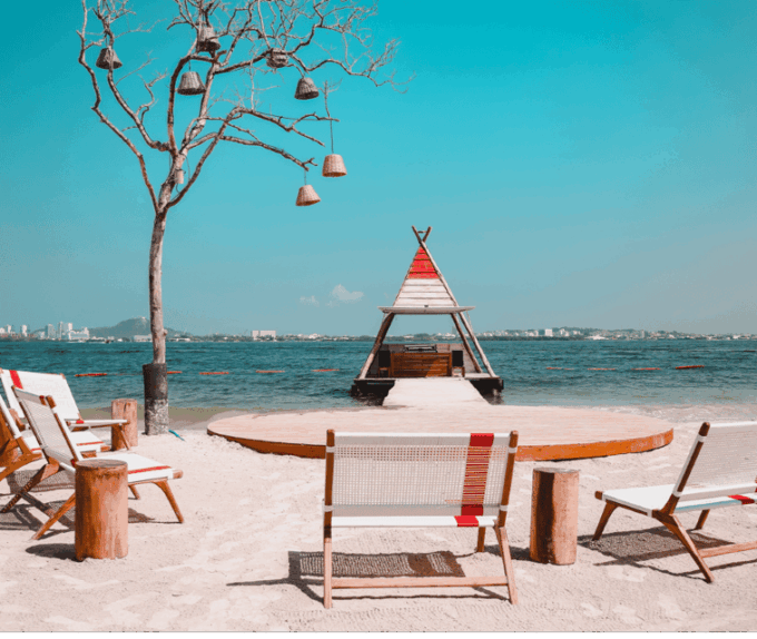 Cartagena: La Punta Beach Club Day Pass (Lunch Included) - Important Considerations