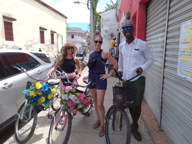 Cartagena: Mountain Bike Tour Tasting Flavors - Exploring Cartagenas Historic Neighborhoods