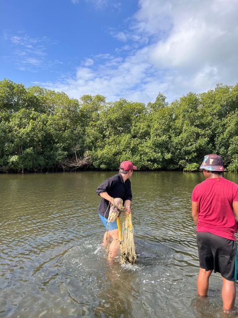 Cartagena Native Fishing Through The Mangroves - Ecological Immersion