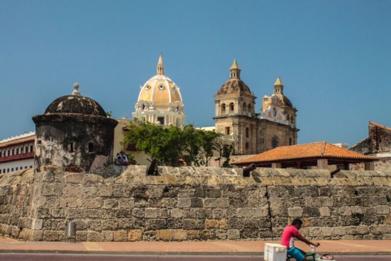 Cartagena: Old City Guided Walking Tour - Tour Highlights and Experience