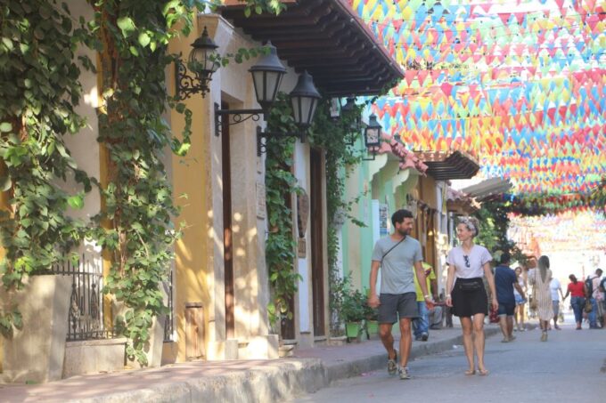 Cartagena: Old City Guided Walking Tour - Optional Gold Museum Visit