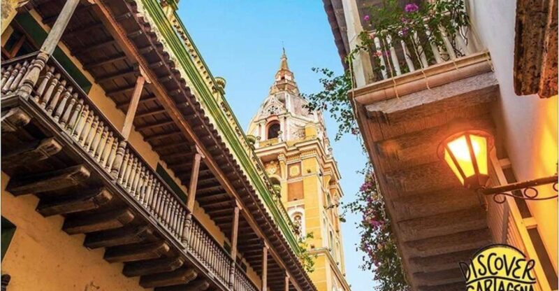 Cartagena: Old City Historic Walking Tour - Tour Content
