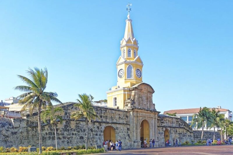 Cartagena: Old Town Highlights Self-guided Tour - Highlights and Experiences