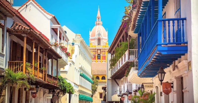 Cartagena: Old Town Highlights Self-guided Tour - Preparation and Requirements