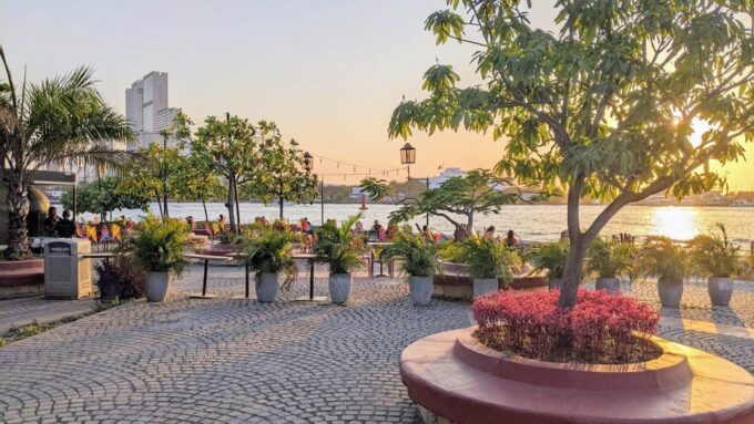 Cartagena: Old Town Highlights Self-guided Tour - Customer Feedback