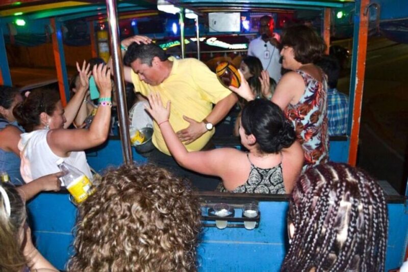 Cartagena: Party Bus Tour Around the City - Exploring Cartagena by Party Bus