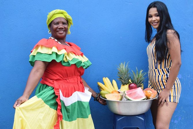 Cartagena Photo Walk & Coffee (Available in English and Spanish) - Inclusions and Amenities