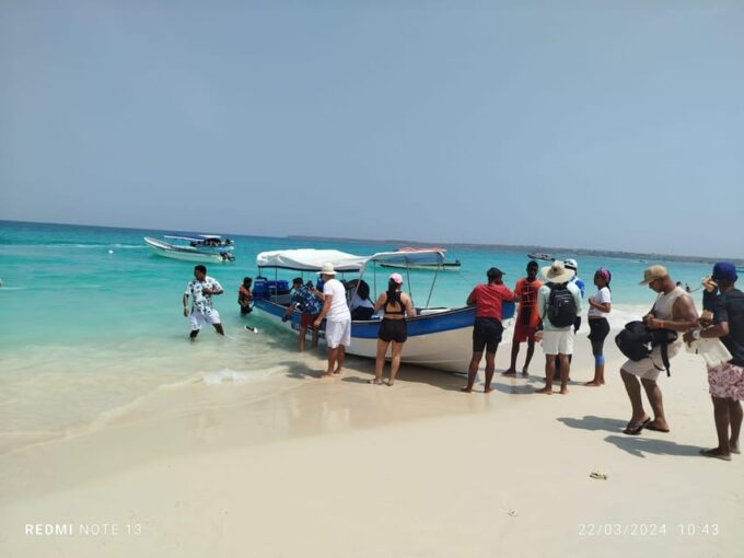 Cartagena: Private Beach on Baru Island ALL INCLUSIVE - Whats Included