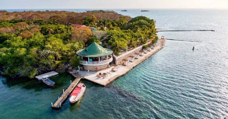 Cartagena: Private Island Tour of the Rosario Islands - Key Points