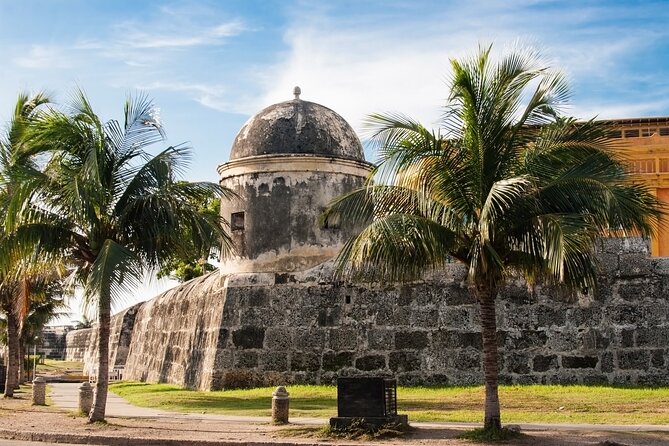 Cartagena Private Tour to Walled City & San Felipe Castle - Professional Tour Guide