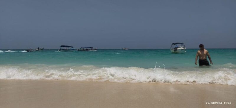 Cartagena: Private Transfer to Playa Blanca, Baru - Duration and Itinerary