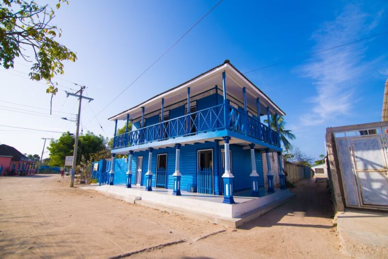 Cartagena: Rosario Island and Mangroves Private Day Trip - Tour Highlights