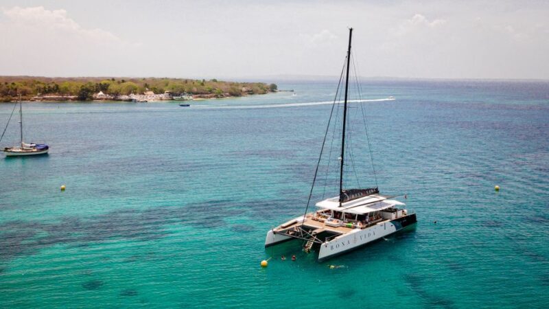 Cartagena: Rosario Islands Catamaran With Lunch and Snorkel - Key Points