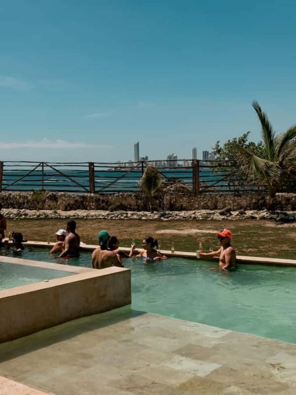 Cartagena: Rosario Islands Day Tour with Snorkel & Lunch - Is This Tour Worth It?