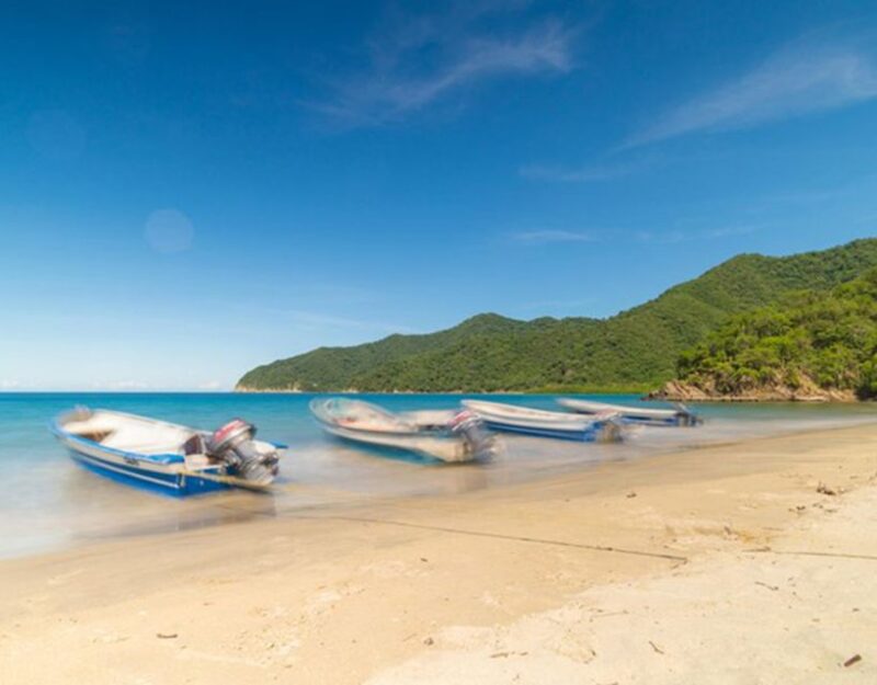 Cartagena: Rosario Islands Private Boat Tour - Itinerary Highlights