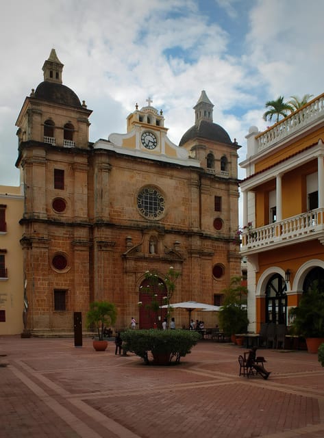 Cartagena: Route Through the Colonial Temples. History and Architecture. - Inclusions and Exclusions
