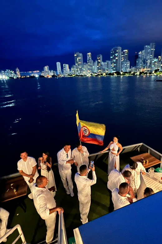 Cartagena: Sail in the Bay of Cartagena During Sunset - Meeting Point and Communication