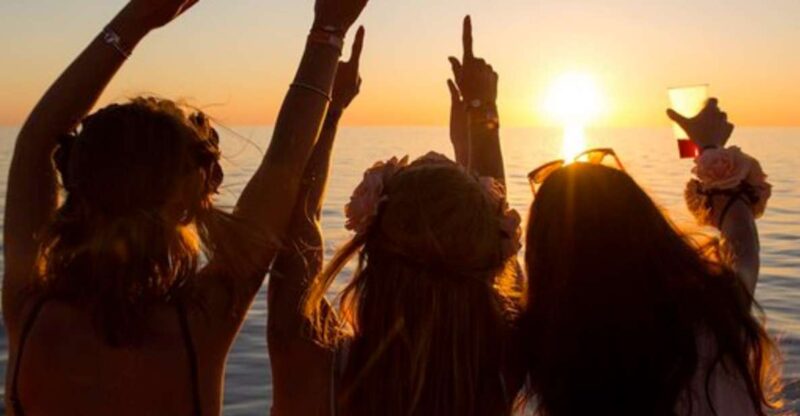 Cartagena: Speedboat Sunset Party Cruise With Drinks - Customer Feedback