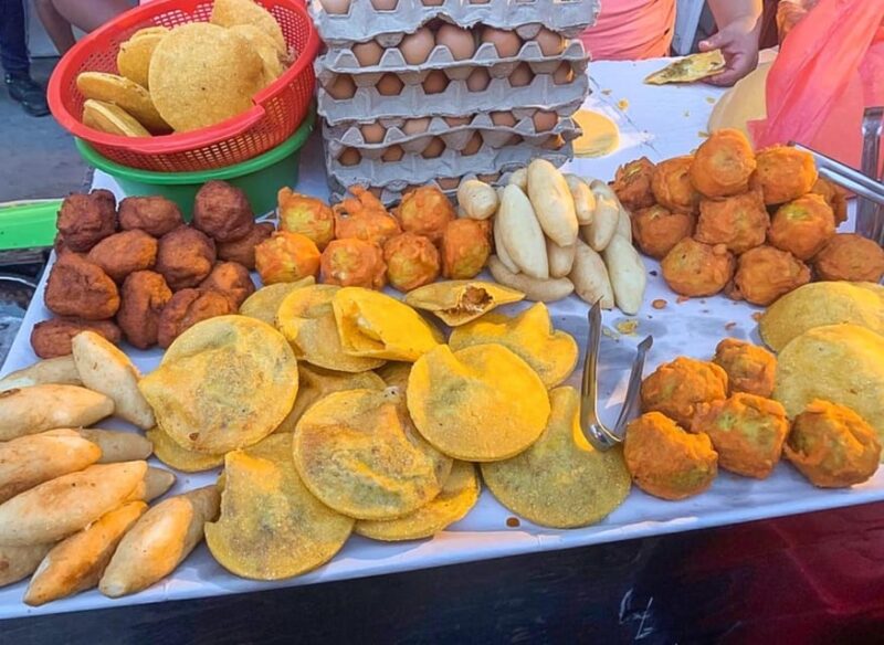 Cartagena: Street Food Tour With German or Italian Guide - Experience Highlights