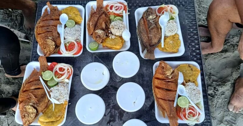 Cartagena: SUN Tent, CHAIRS on Castillogrande Beach + LUNCH - Booking and Cancellation Policy