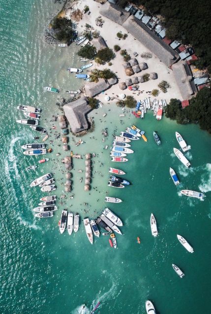 Cartagena: Sunset Bay Tour Up To 10 People - Languages and Accessibility
