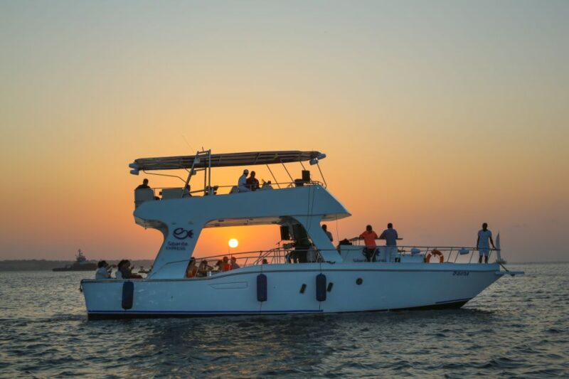 Cartagena: Sunset Cruise With Open Bar - Experience Details