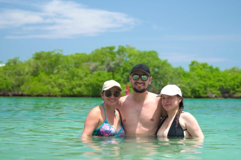 Cartagena: Tour of Private Islands With Snorkeling Included - Itinerary and Experience