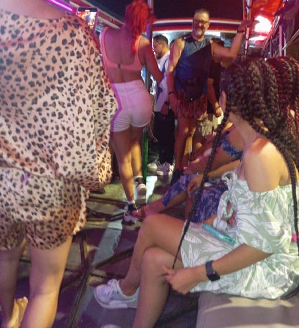 Cartagena: Tour the City on a Party Bus - Tour Features and Inclusions