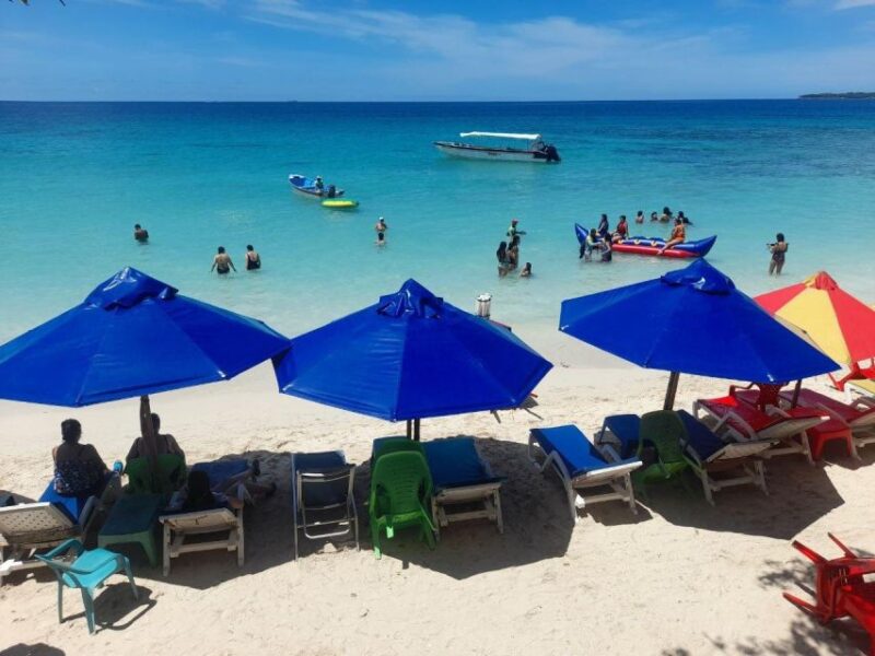 Cartagena: Traditional Daytour to Playa Blanca By Bus! - Itinerary Highlights