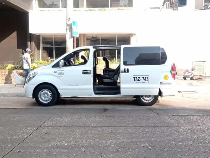 Cartagena: Transfer by Van to All Hotels in Cartagena - Communication and Coordination