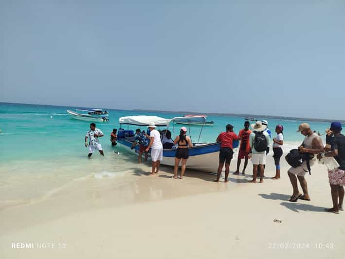 Cartagena: Transportation to Rosario Islands Round Trip - Key Points