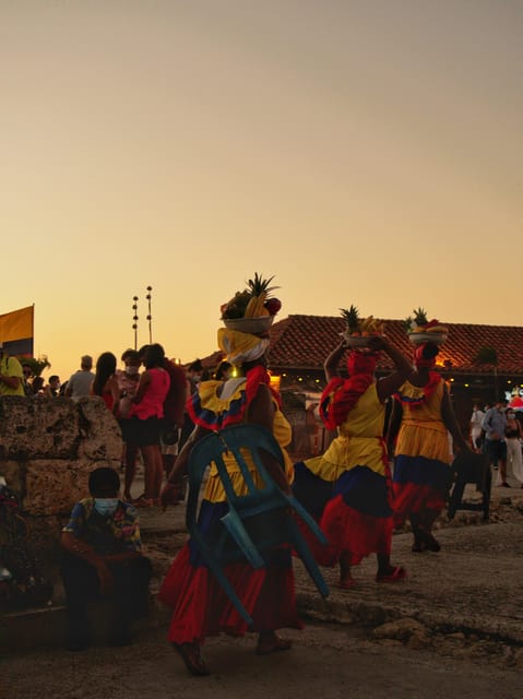 Cartagena: Walking Tour With Local Guide - Cultural Insights