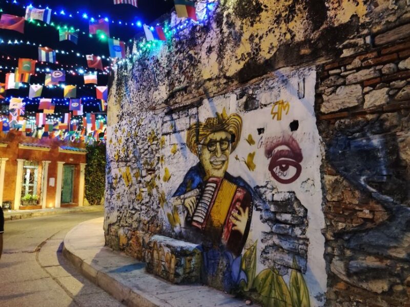 Cartagena: Walled City and Getsemani Shared Walking Tour - Customer Reviews and Feedback