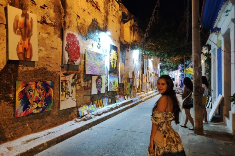 Cartagena: Walled City & Getsemani Private Tour - Itinerary and Experience