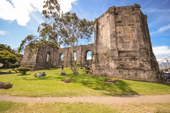 Cartago Highlights: Irazu Volcano and Small Towns. Private Tour - Santuario Nacional Nuestra Señora De Los Ángeles