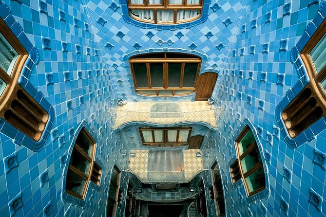 Casa Batllo Admission Ticket With Intelligent Audio Guide - Ticket Options for Visitors