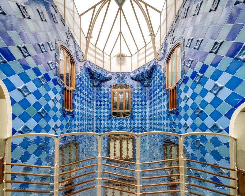 Casa Batlló Tour With Optional White Rabbit Museum Entry - Tour Highlights and Experience