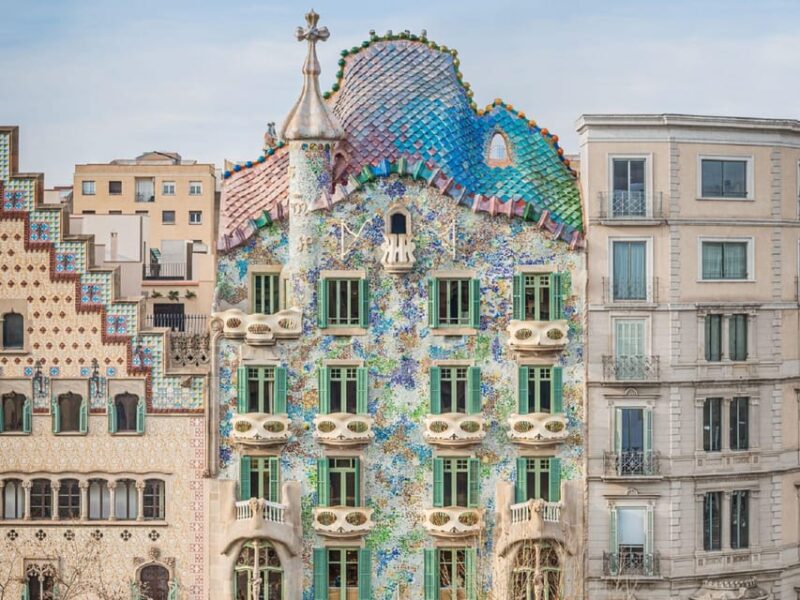 Casa Batlló Tour With Optional White Rabbit Museum Entry - Inclusions and Additional Options